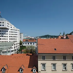 Lawyers Loft In Heritage Skyscraper , Laibach Slowenien
