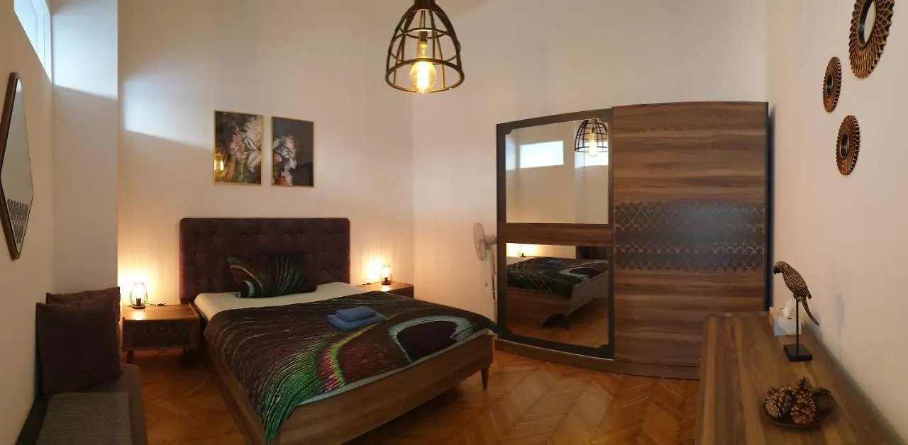 Sunny And Spacious Apartment Near City Centre Vienna