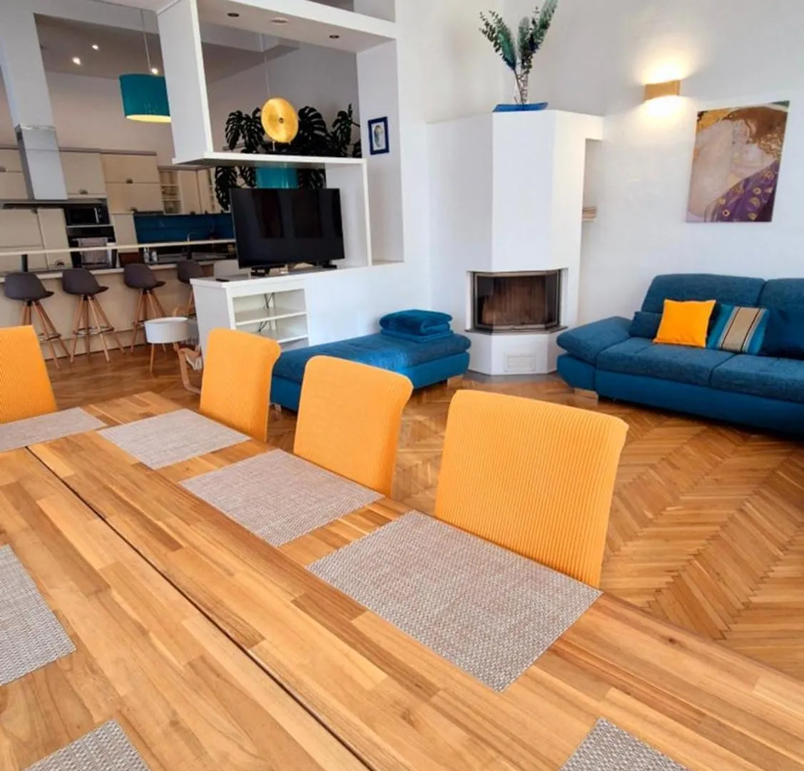 Sunny And Spacious Apartment Near City Centre Vienna